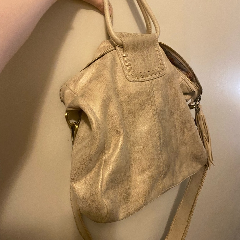 hOBO Buffed Gold Large Sheila Bag